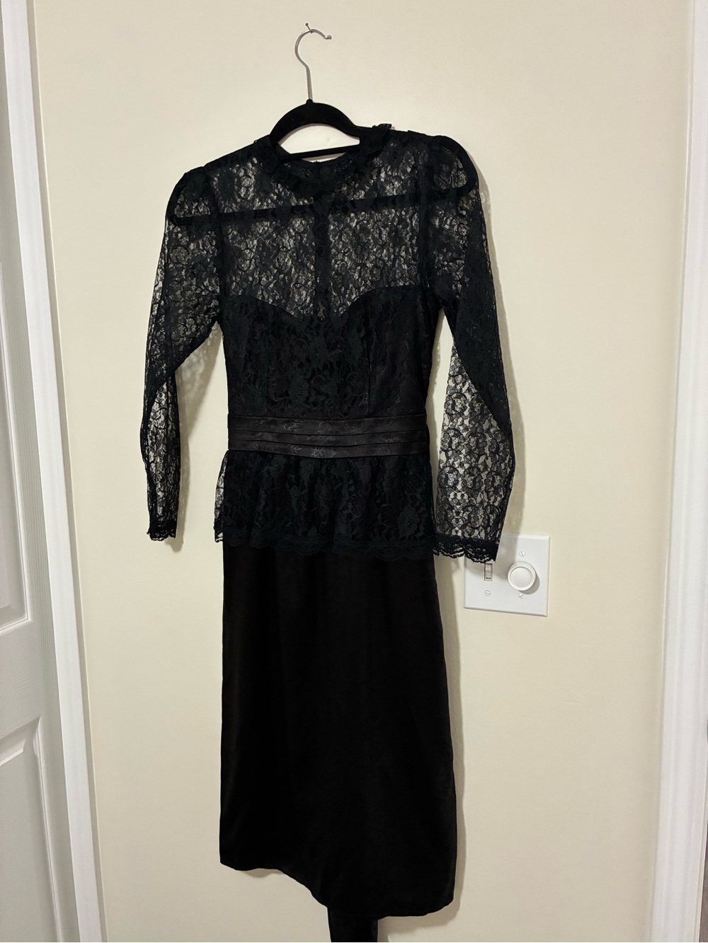 Gunne Sax Black Lace Long Sleeve Dress